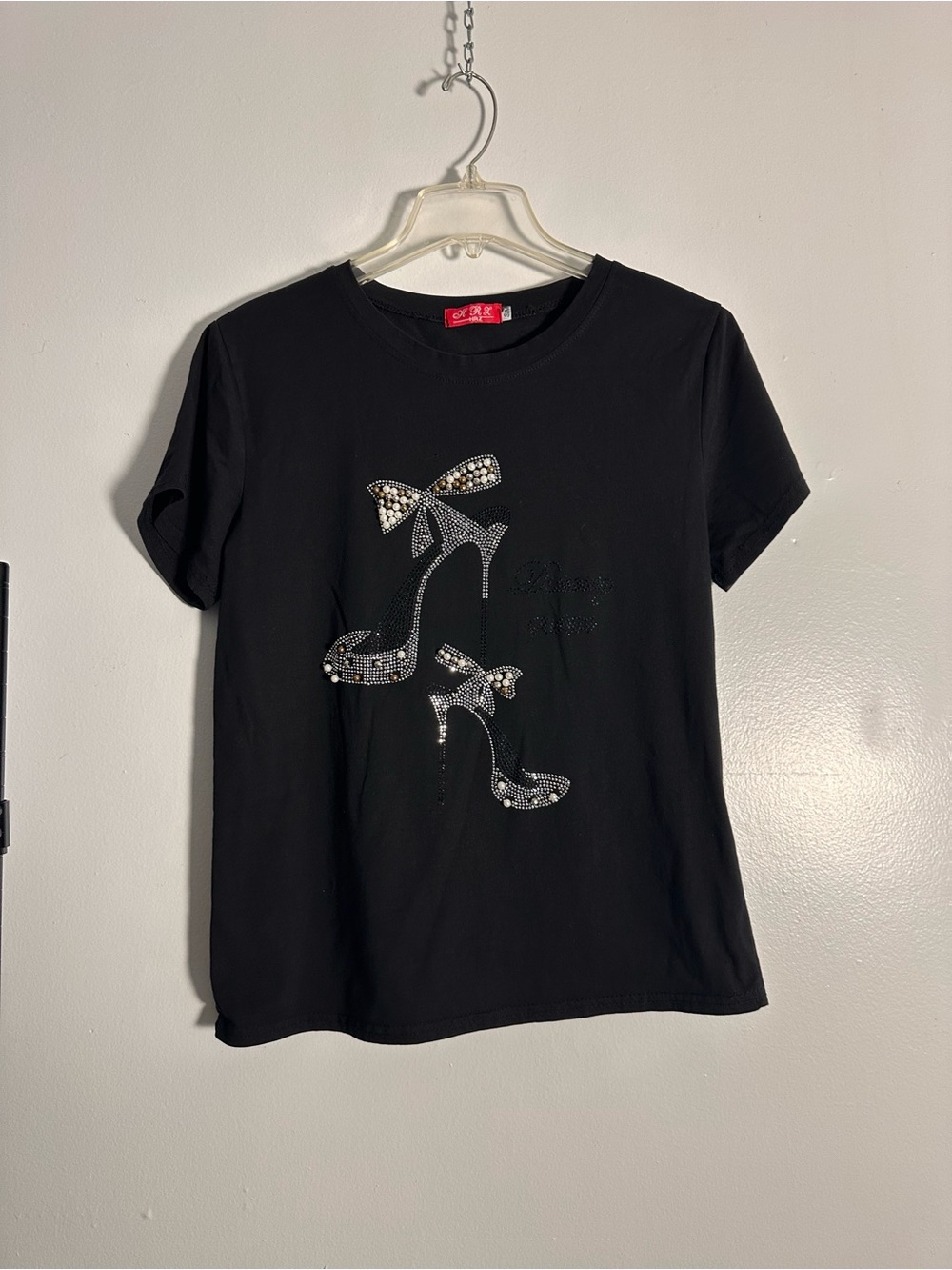 HRZ Black Rhinestone Faux Pearl High Heel Bow Graphic Tee S/M